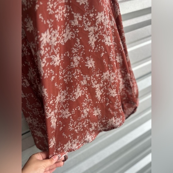 Women's LUSH Floral Print Cream Orange Blouse Size Small - Picture 7 of 10